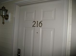 216 Potomac Dr, Basking Ridge, NJ 07920