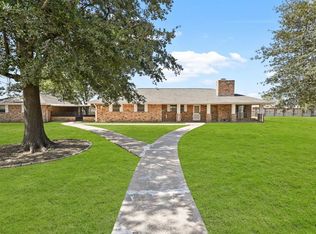 10645 Oak Brook Dr, Houston, TX 77013