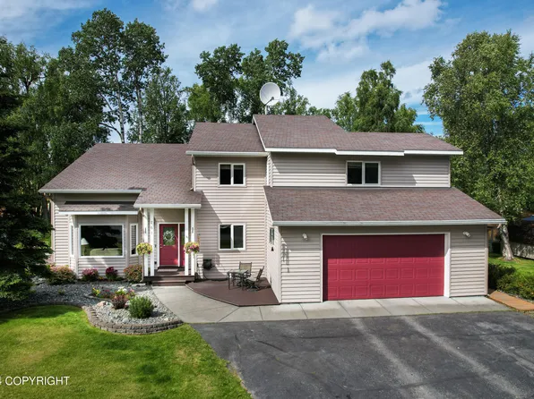 261 River Watch Dr, Soldotna, AK 99669