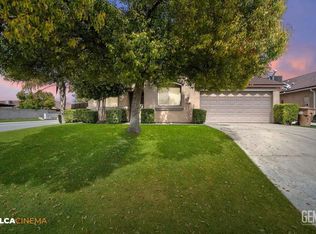 2510 Paradise Point Pl, Bakersfield, CA 93313