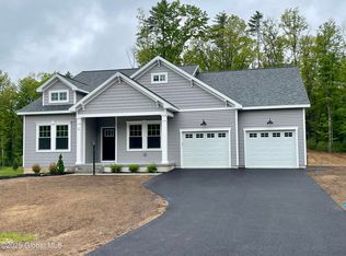 9 Avalon Way, Saratoga Springs, NY 12866