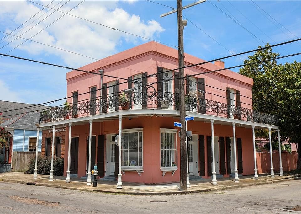 1st image of 802 Spain St #3
