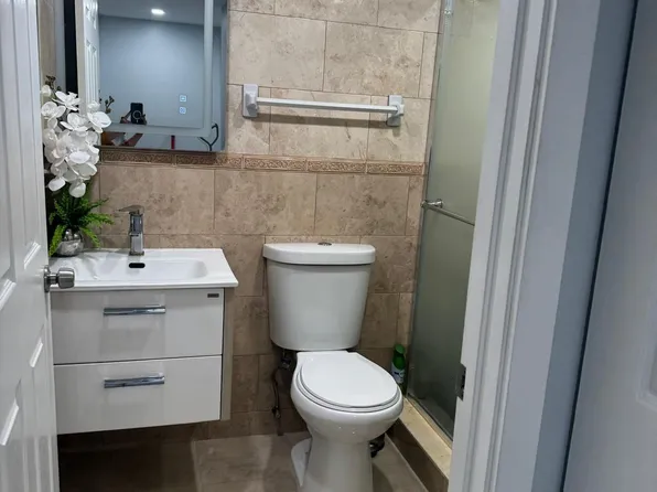 6805 W 3rd Ct APT 204, Hialeah, FL 33014