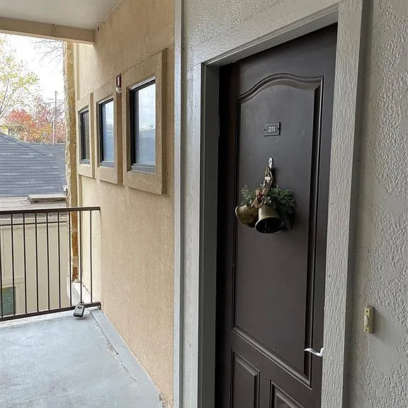 2505 San Gabriel St #211 — Photo 2