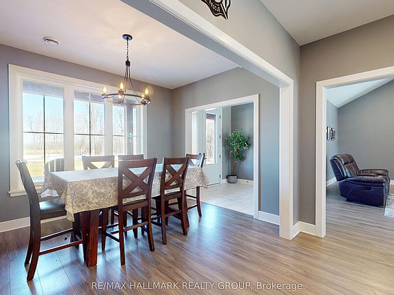 4th image of 16 Cole Rd