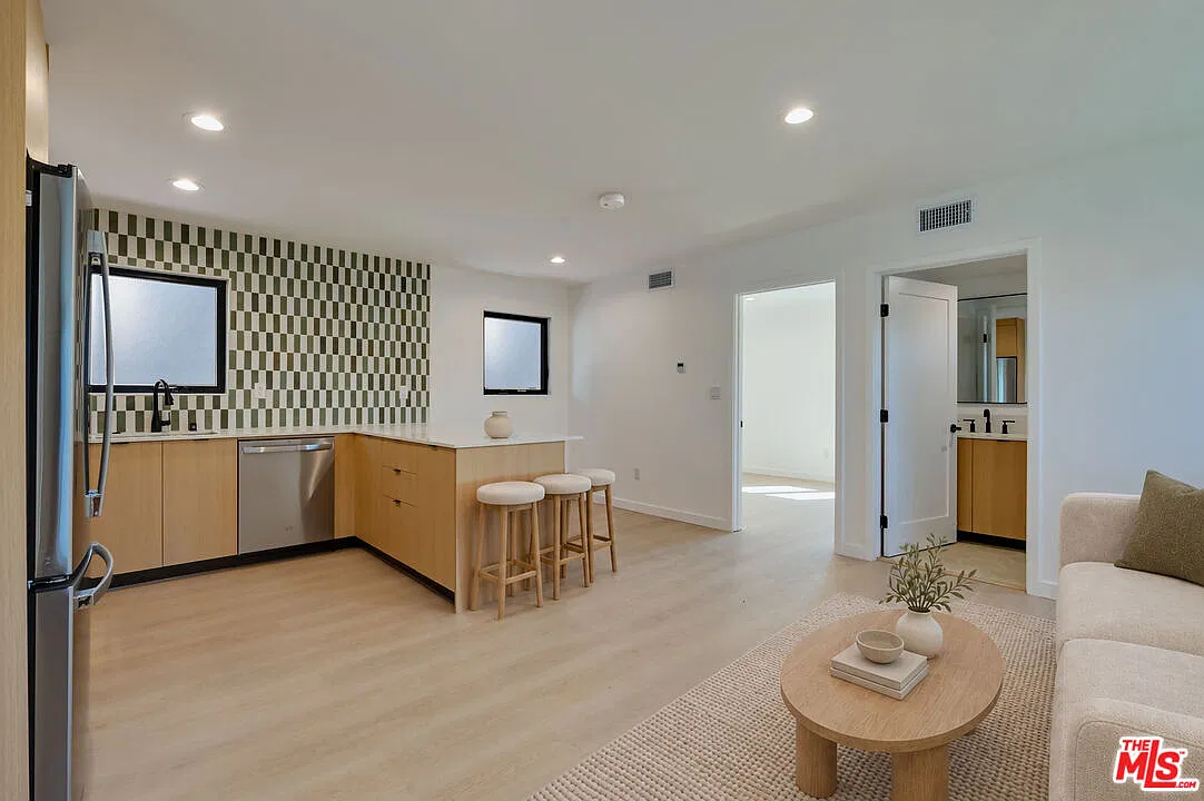 1 bed, 1.0 bath, 600 sqft, $3,650 — Photo 1