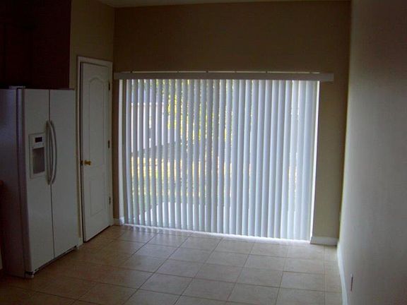 4th image of 7421 Penrill Ct