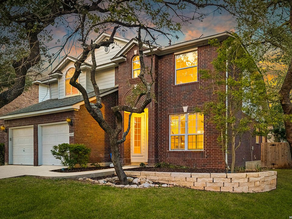 1st image of 2634 Lakehills St