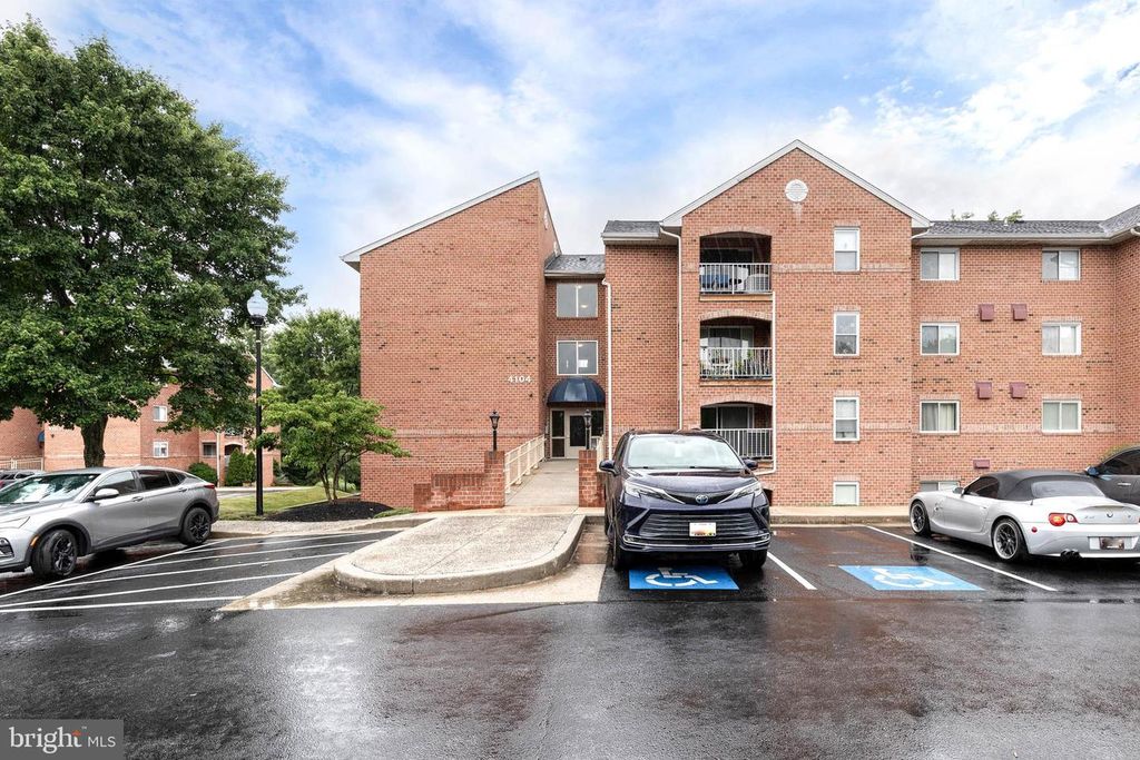 Apartment in Nottingham, Silver Spring Station, Baltimore County - View 2