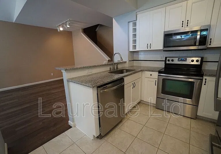 6510 Silver Mesa Dr #E — Photo 6