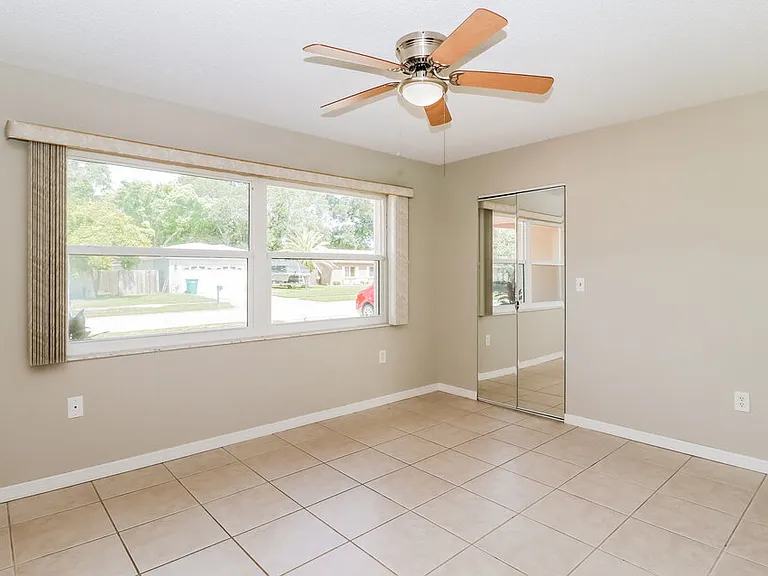 1701 E Orangeside Rd — Photo 11