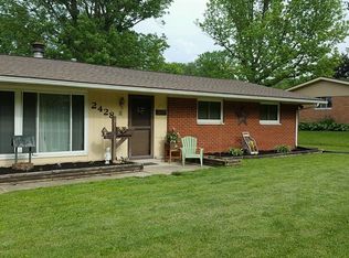 2428 Periwinkle Dr, Bellbrook, OH