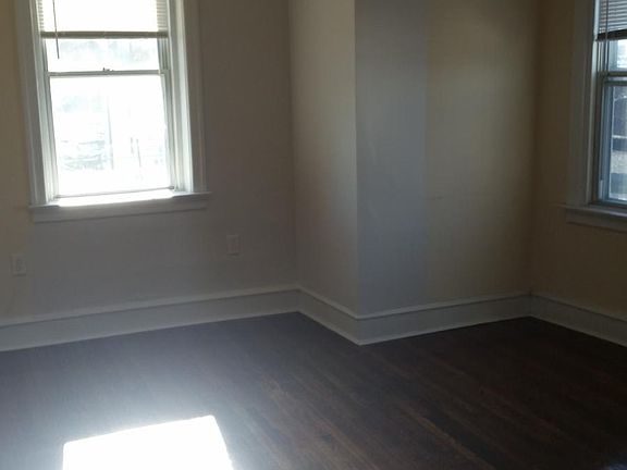 2nd image of 5902 Henry Ave Floor 3