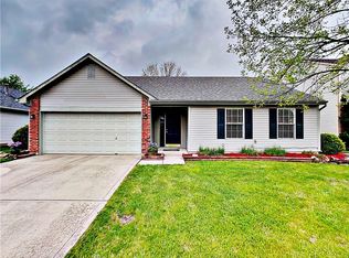 734 Summersby Ln, Brownsburg, IN 46112