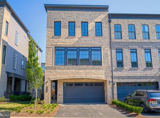 42298 Ashmead Ter, Ashburn, VA 20148