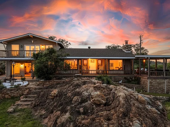 410 Lakewood Road, Buchanan Dam, TX 78609
