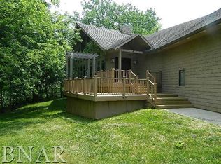 22746 Musial Rd, Lexington, IL 61753