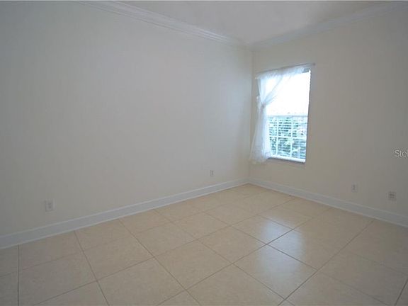 3rd image of 1321 Artisan Ave E #B