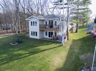 534 101st St NW, Monticello, MN 55362