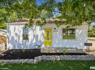 2916 S 11th St, Springfield, IL 62703