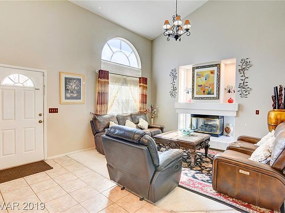 5th image of 1676 Silver Glen Ave