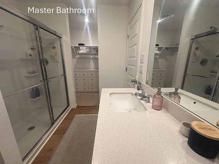 841 NE 101st St — Photo 14