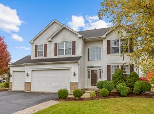 3811 Parsons Rd, Carpentersville, IL 60110