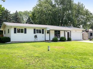 2320 Westover Dr, Ionia, MI