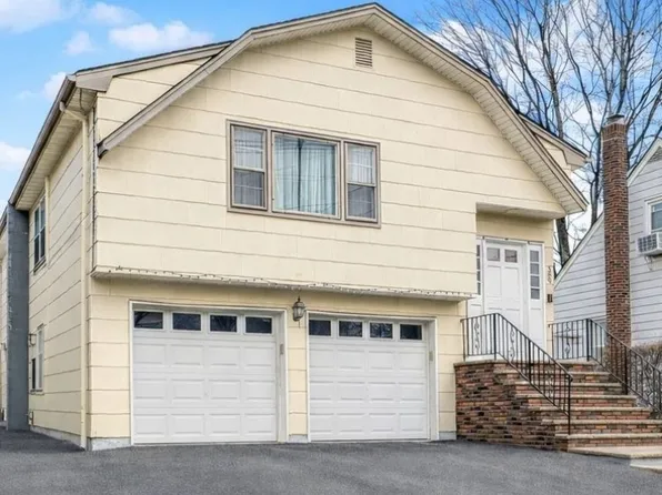 389 Madeline Ave, Garfield City, NJ 07026