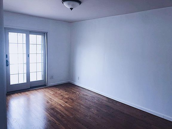 5th image of 7619 Caldwell Ave #2