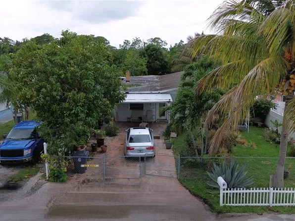 4799 Lehto Ln, Lake Worth, FL 33461