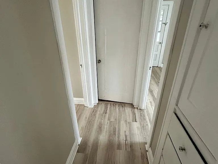2299 Ogontz Ave — Photo 8