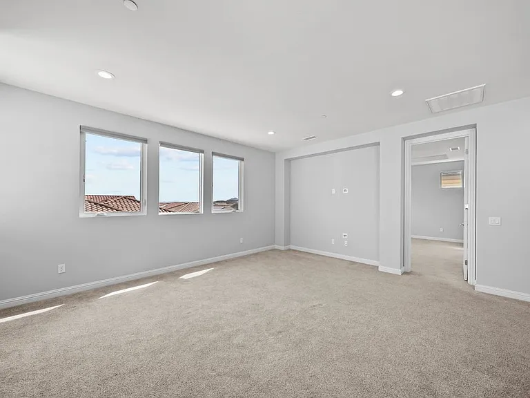 20752 Spruce Cir — Photo 31