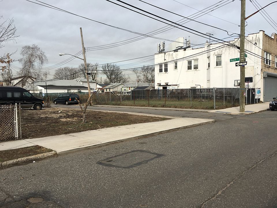 1st image of 67 Cedar Grove Ave