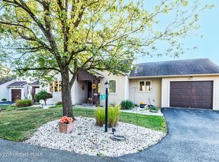 915 Sheffield Rd, Saylorsburg, PA 18353