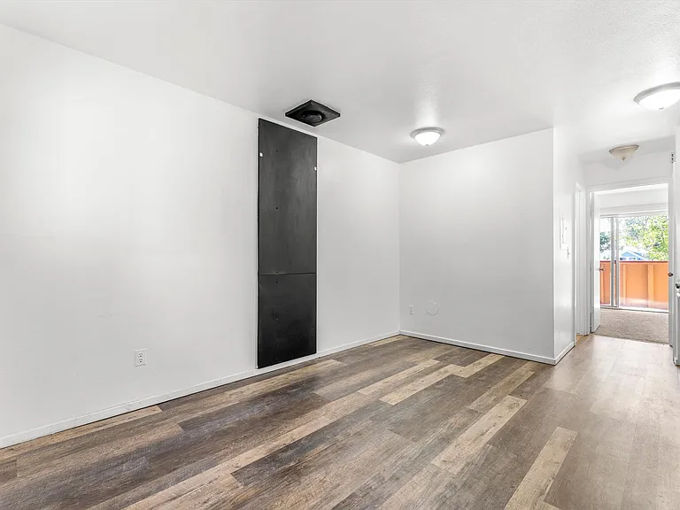 Grove Street Apartments — Photo 14