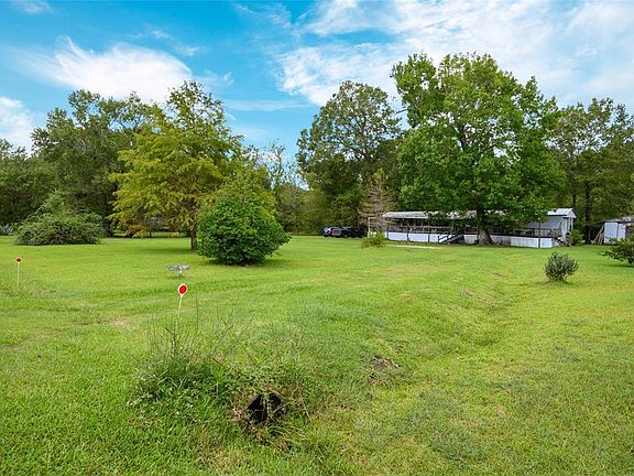 3rd image of 206 County Road 411