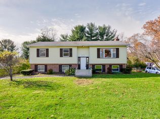 16 Richard Rd, Mahopac, NY 10541