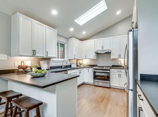 10002 Eastlake Dr, Fairfax, VA 22032
