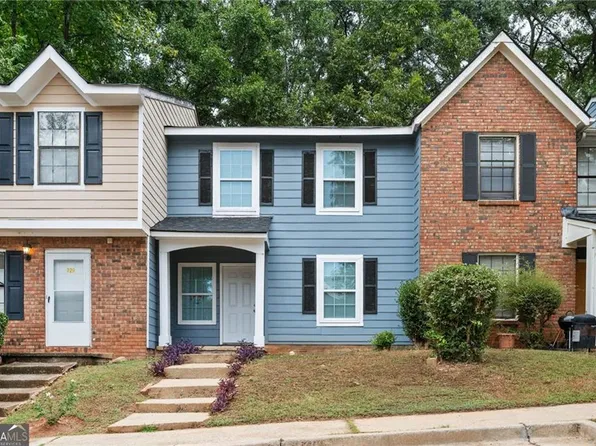 725 Oak Dr, Hapeville, GA 30354