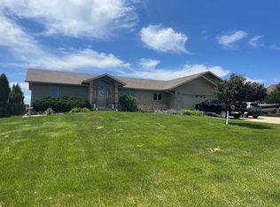 28871 Puckett St, Pierre, SD 57501