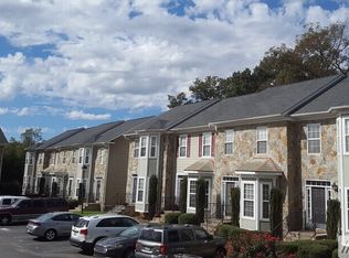 241 Southgate Ln, Mount Holly, NC 28120