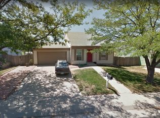 19998 E Batavia Dr, Aurora, CO 80011
