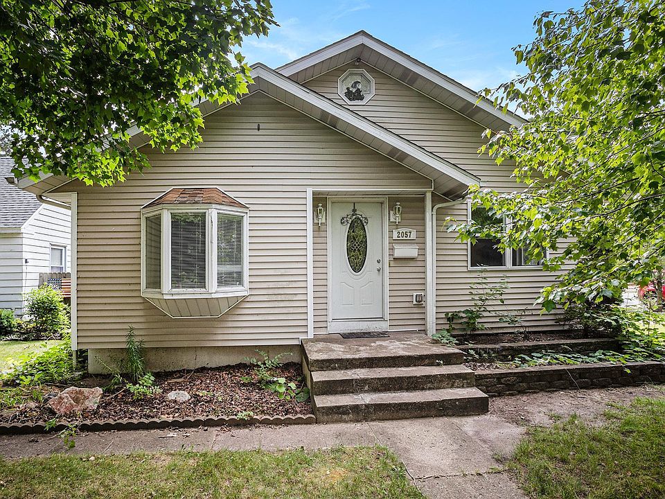 2057 Riverside Dr, South Bend, IN 46616 Zillow