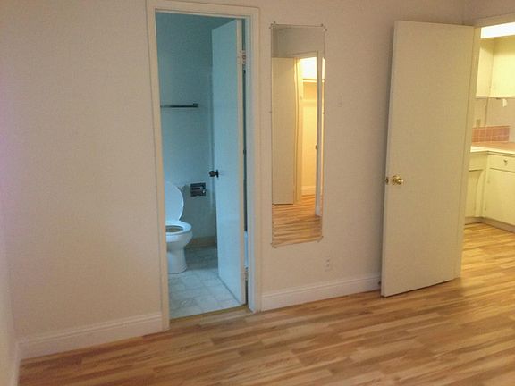 5th image of 665 Iris Ave APT 8