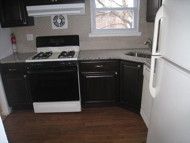 1st image of 4717 Astoria Blvd #2