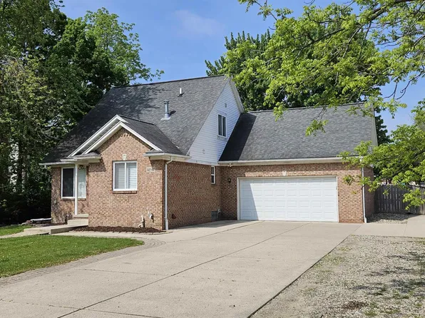 42947 Utica Rd, Sterling Heights, MI 48314