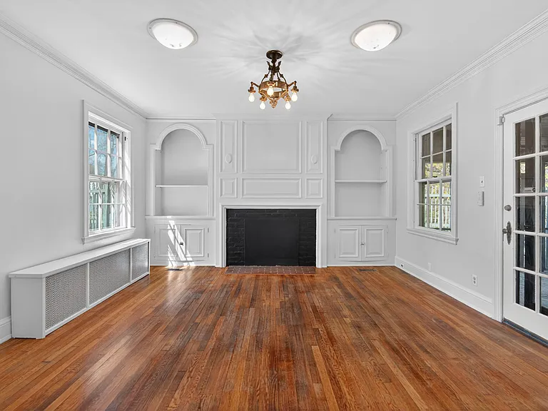 Library/Flex space