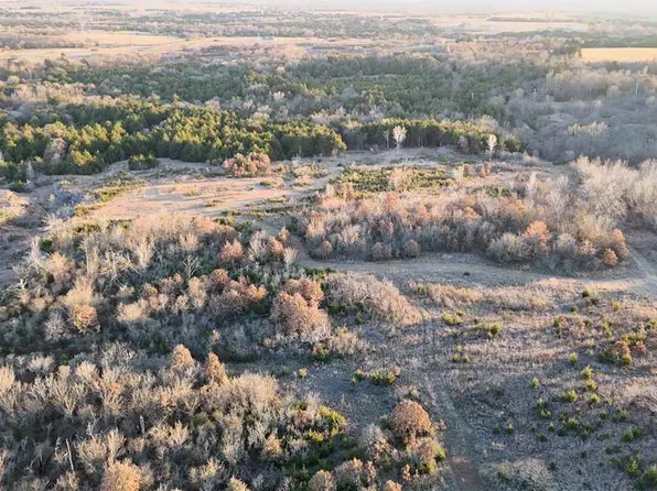 8205 E Vfw Rd, Glencoe, OK 74032