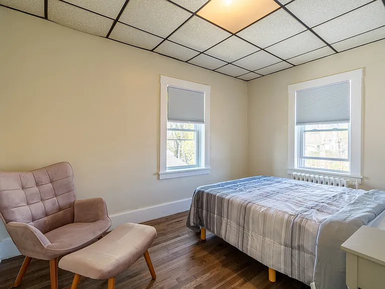 2 Irvington Rd #8 — Photo 9